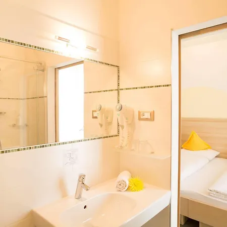 Gruberhof Hotel 3*